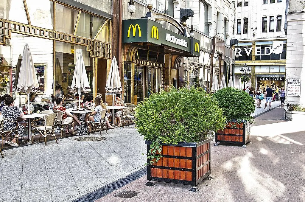 Fashion Street Studio Apartment Budapest Hungary